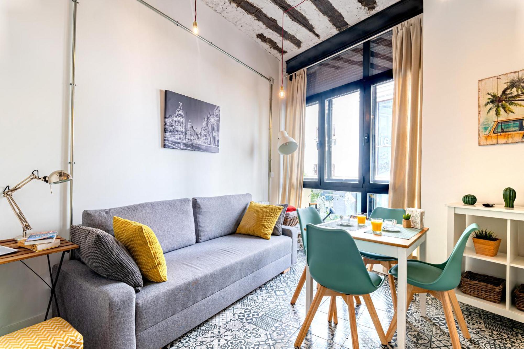 Vintage Apartment Near Puerta Del Sol Madrid Dış mekan fotoğraf